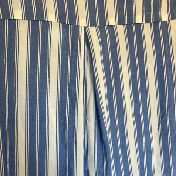 Kut From The Kloth Blue/ White Stripped Shirt Size Small - Picture 7 of 10